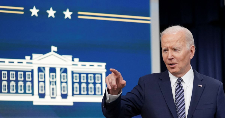 Biden to detail plans to tackle U.S. trucking challenges on Monday