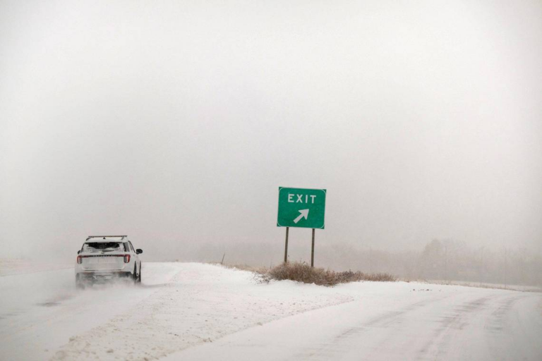 KS, MO highways and roads shut down in weekend snow storm. See if your route is affected