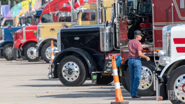 Slight drop in trucking jobs in December wraps up overall down employment year