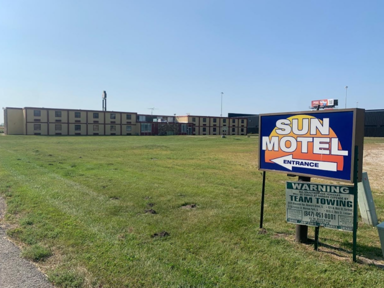 Public Sex In Braidwood Means Charges For Man, 74, Woman, 33: Police