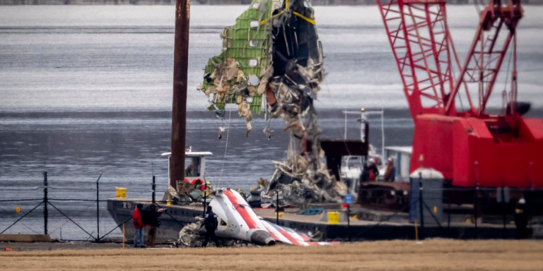 NTSB urges ban on some helicopter flights at Washington airport where 67 people died