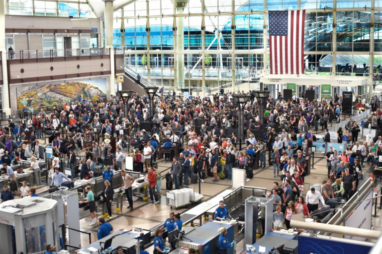 Privatize airport security