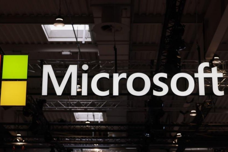 Microsoft’s ‘blue screen of death’ has died at 40