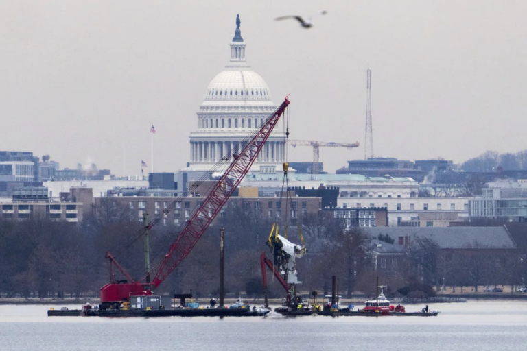 Army knew of Black Hawk altitude errors before DCA Crash, NTSB finds
