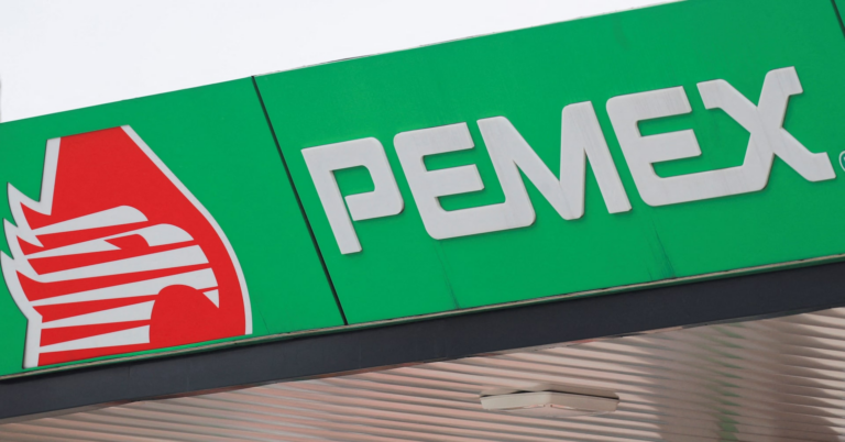 Pemex plan disappoints suppliers awaiting billions in overdue payments