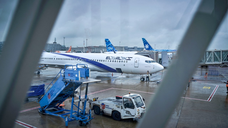 French controller suspended for yelling ‘Free Palestine’ to Israeli pilots