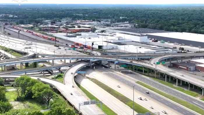 Aging bridges threaten Metro Detroit infrastructure, MDOT warns