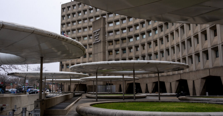 Trump Enlists More Agencies in His Crackdown on Washington, D.C.