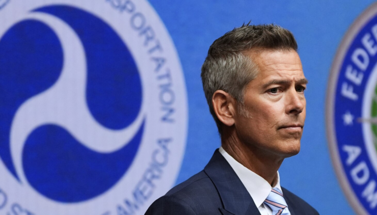 Citing no-cash bail, US Transportation Dept. threatens to pull federal funding if CTA doesn’t lower crime