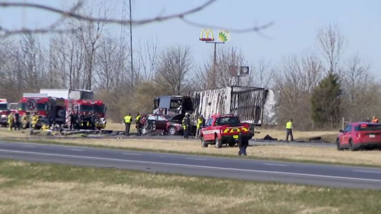 A truck driver not paying attention caused a chain-reaction crash that killed 6 people and injured 41, the NTSB found