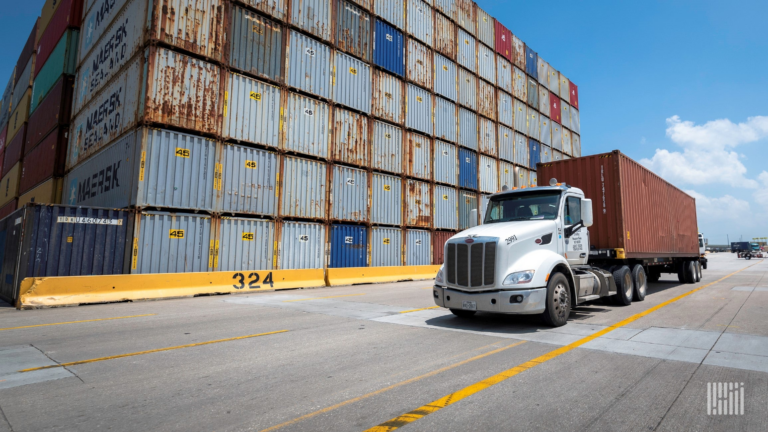 Demurrage dilemma: court overturns FMC’s trucking rule