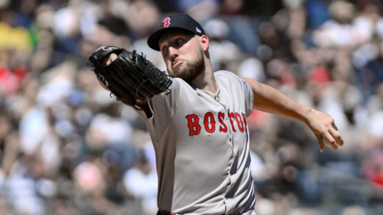 Live updates: Crochet takes mound for Sox vs. Reds on Opening Day